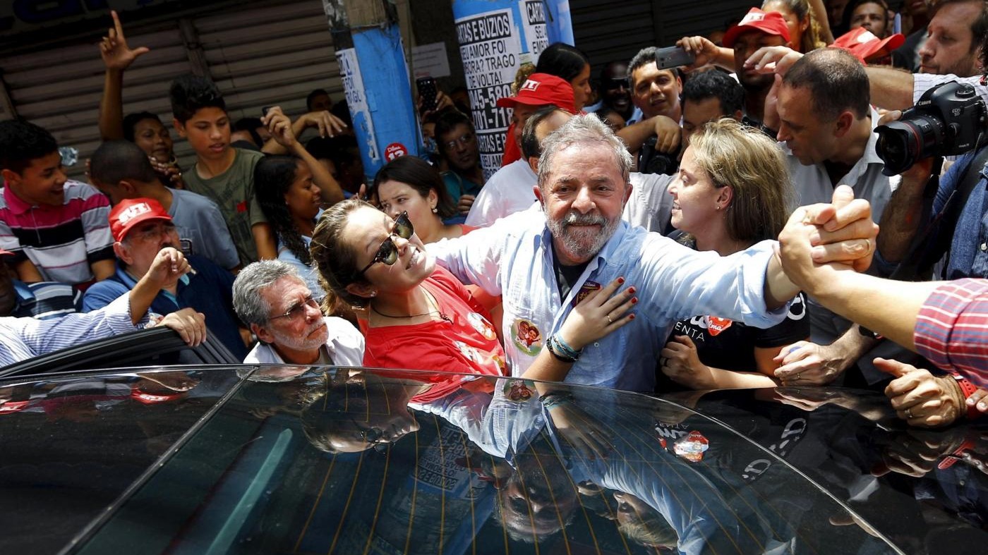 Caso Petrobras, interrogato Lula: Non ho nulla da temere