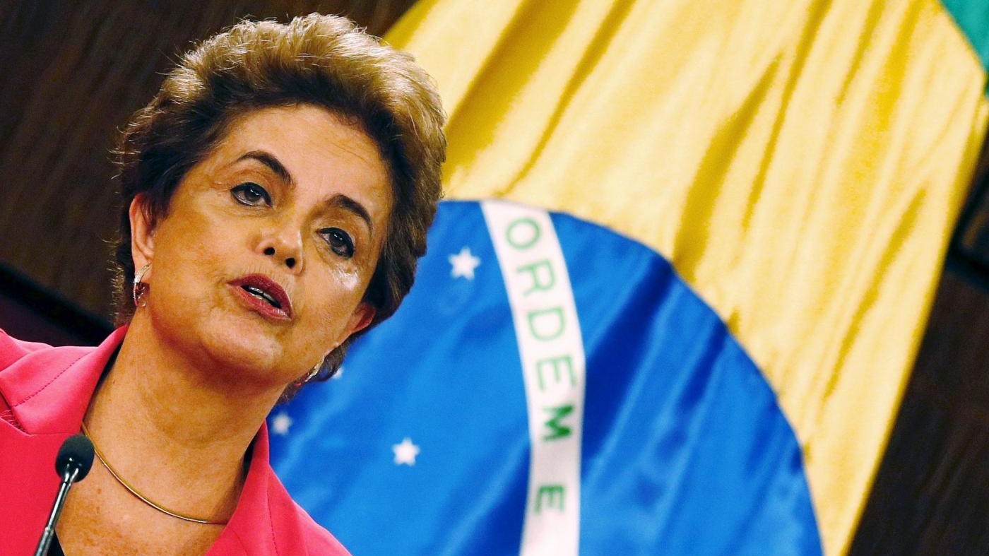 Brasile, Rousseff convoca riunione emergenza ministri su caso Lula