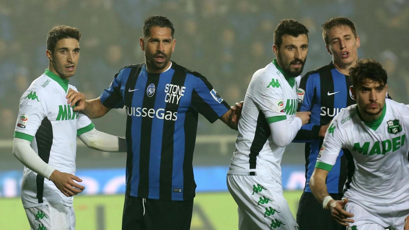 Denis replica a Berardi e saluta: Atalanta-Sassuolo 1-1