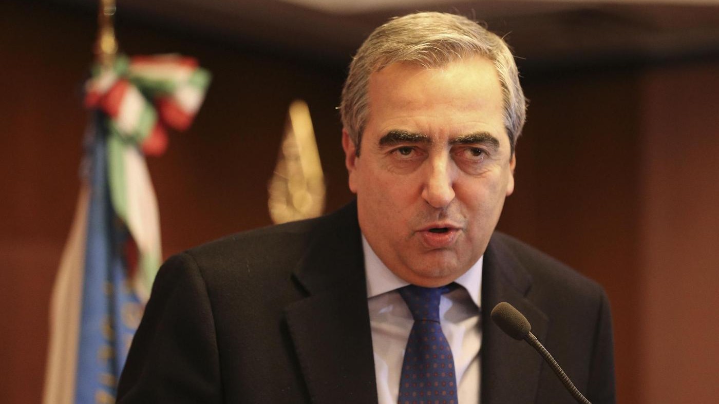 Gasparri e la frase su disabili: polemica con Bignami in Aula