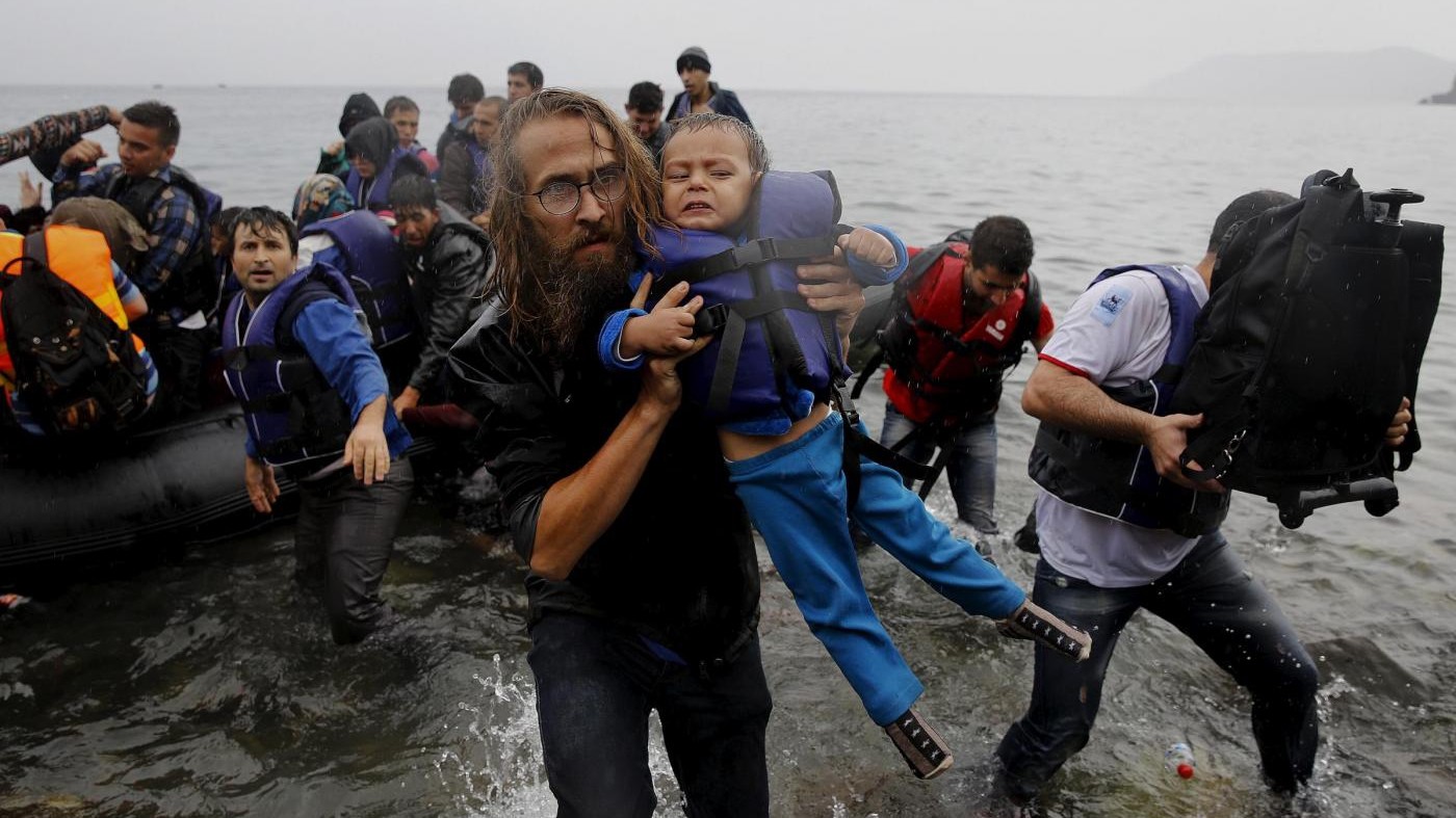 Migranti, naufragi nell’Egeo: 38 morti, 11 sono bambini