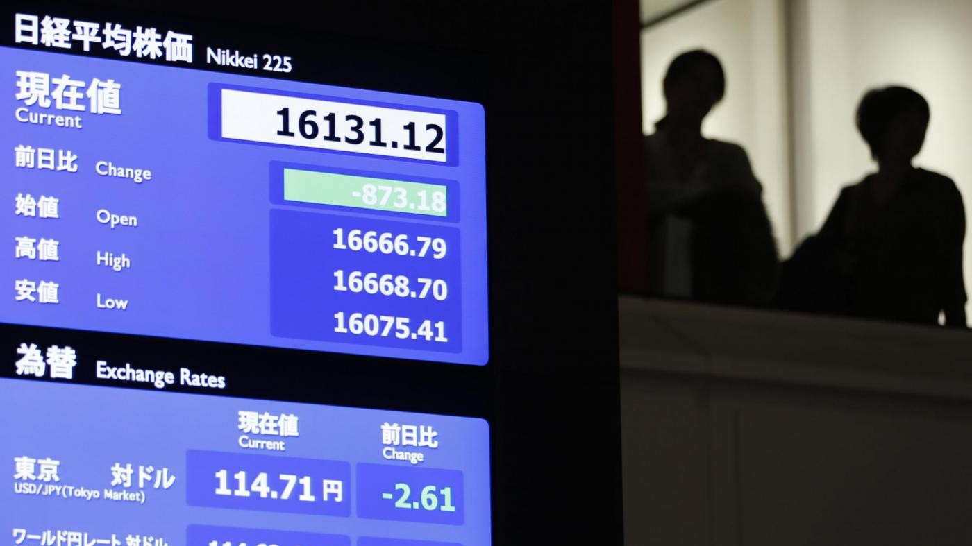 Tonfo per la borsa di Tokyo ma Piazza Affari apre in rialzo