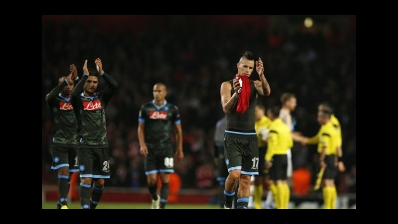 Champions, il Napoli cade con l’Arsenal: qualificazione a rischio in quota