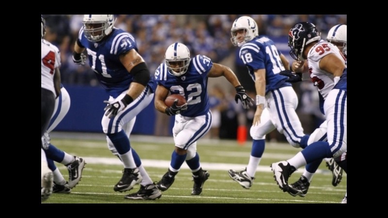 Nfl, Broncos show: Manning e compagni avanzano in quota