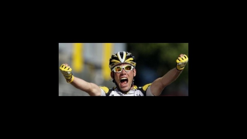 Tour de France, in quota la prima tappa va a Cavendish