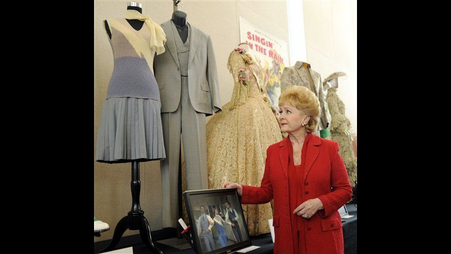 Debbie Reynolds mette all’asta cimeli Hollywood: anche abito Marylin