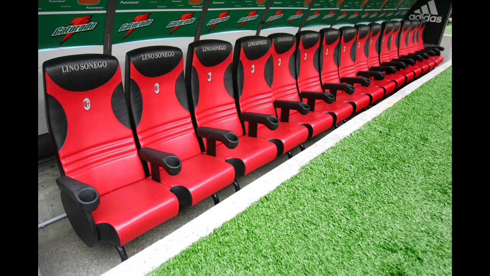 Serie B, Bari: Torrente firma per un anno