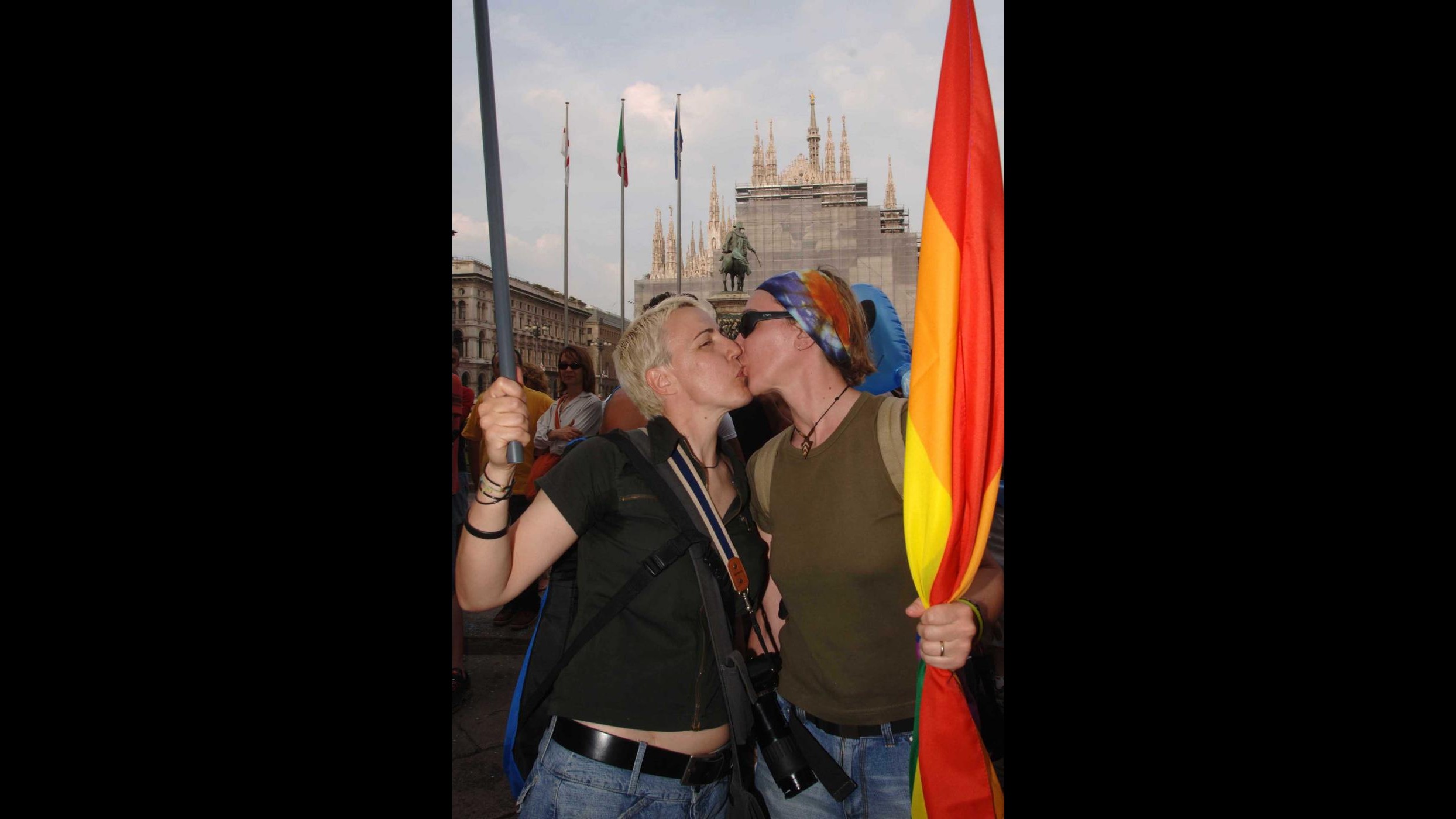 Milano, alla prima seduta giunta Pisapia dà patrocinio a Gay Pride