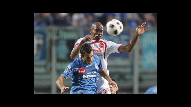 Serie B, finale playoff: Novara pareggia a Padova, promozione vicina