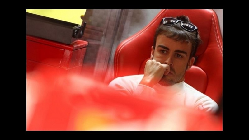 F1, Gp Singapore: Alonso indietro, il successo a 25,00