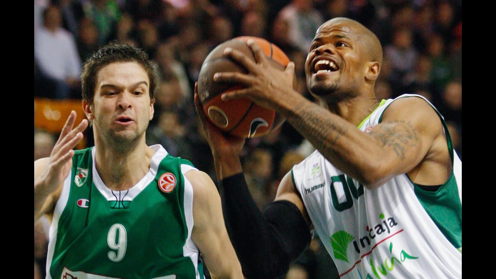 Basket, l’Olimpia Milano ingaggia il play Usa Omar Cook