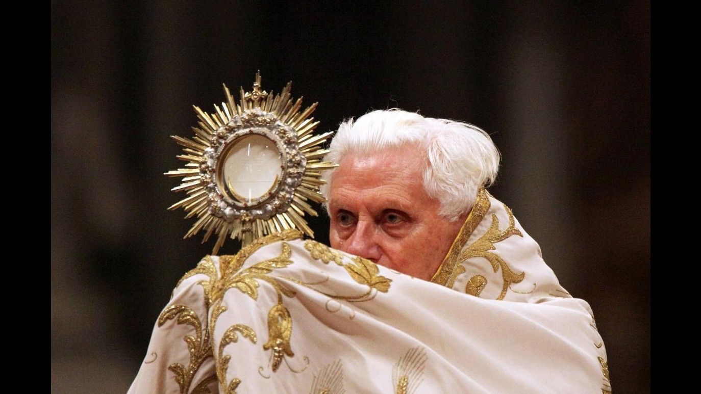 Vaticano, Ratzinger lancia nuovo sito