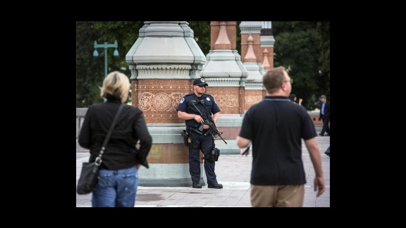 Usa, uno solo l’aggressore nella sparatoria al Navy Yard a Washington