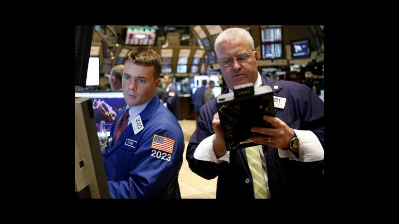 Wall Street sotto la parità, Dow Jones -0,33%
