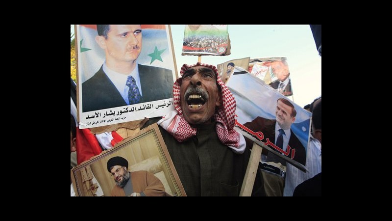 Siria, nuove proteste e forte presenza esercito in diverse parti Paese
