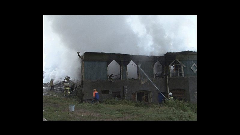 Russia, scoppia incendio in ospedale psichiatrico: 37 morti