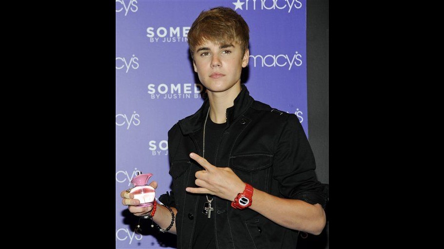 Justin Bieber aggredito ad un evento promozionale a New York