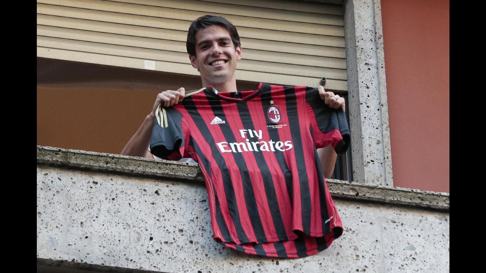 Milano impazzita per Kakà, Ricky lancia la sfida: Punto a fare 100 gol con il Milan