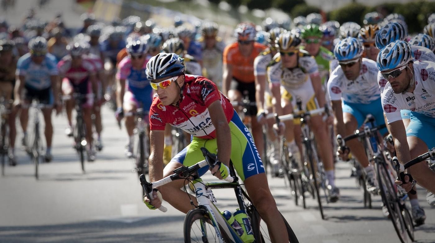 Vuelta, impresa di Kirienka a Peña Cabarga. Nibali difende maglia rossa per 3″ su Horner