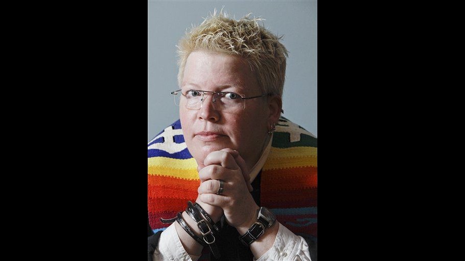 Usa, sospesa una pastore metodista per aver celebrato matrimonio gay
