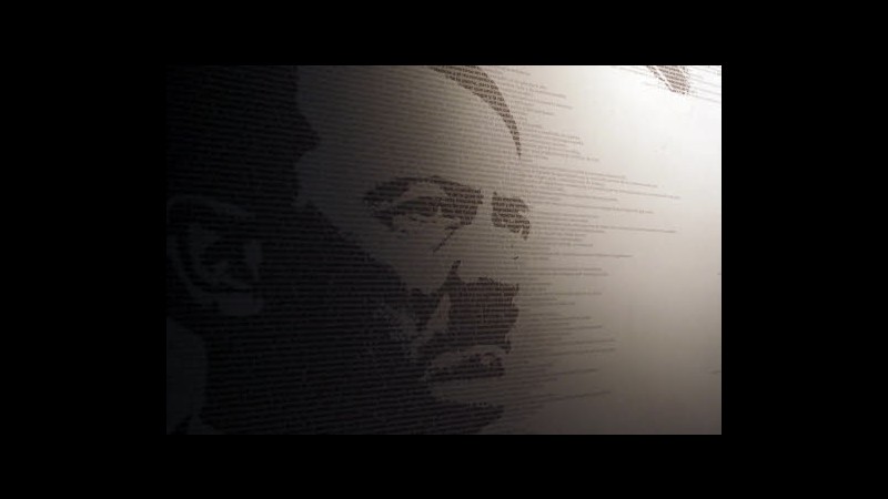 Germania, città revoca cittadinanza onoraria a Hitler