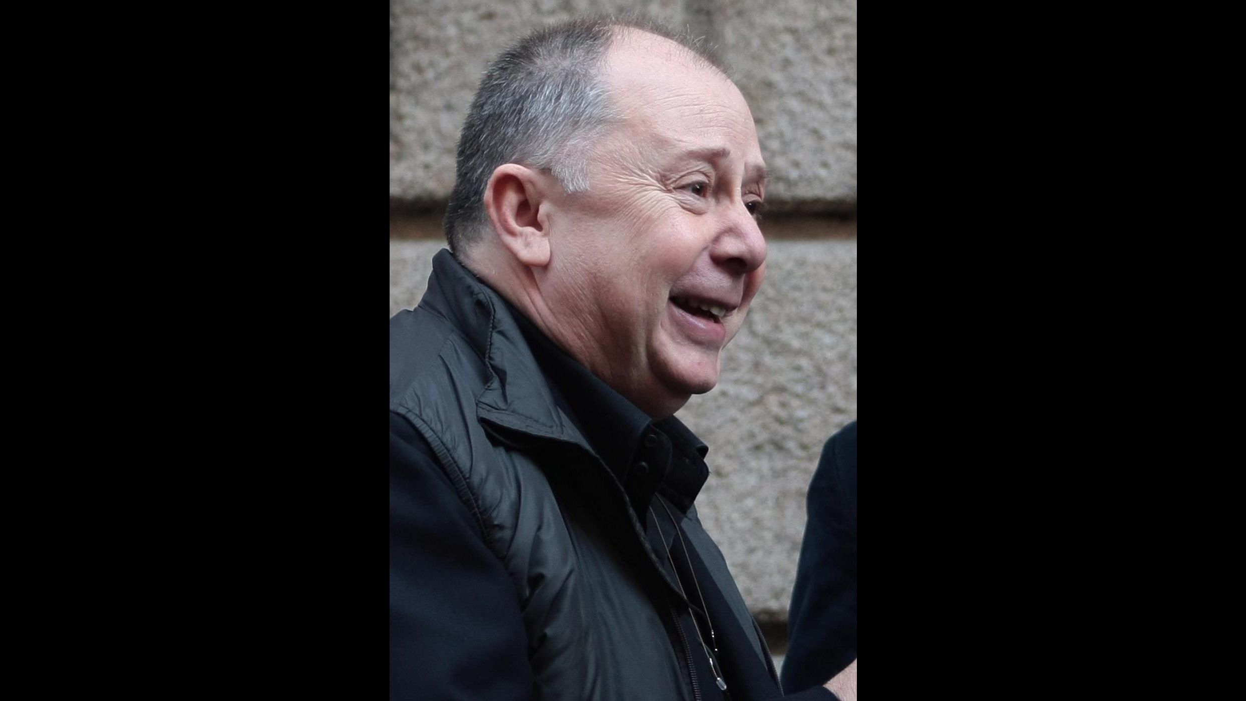 Lele Mora interrogato si commuove, pm esaminano documenti