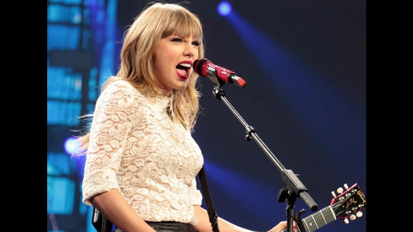 Country music, 6 nomination a testa per Taylor Swift e Kacey Musgraves