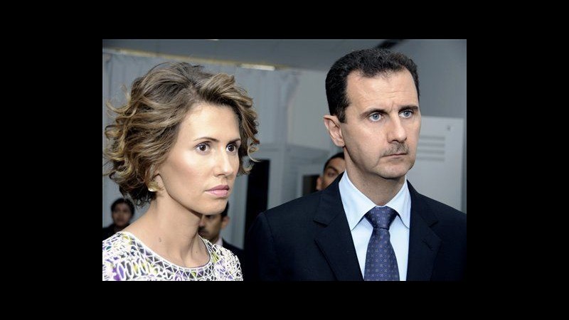 Siria, cugino di Assad: Ha più paura di sua cerchia che di bombe