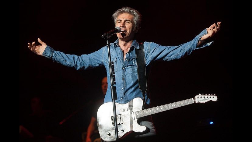 Musica, nozze segrete per Ligabue: ha detto ‘sì’ a Barbara