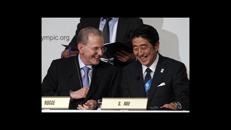 Tokyo 2020, Rogge: Ha prevalso candidatura eccellente. Premier Abe: Emozione più forte della mia elezione
