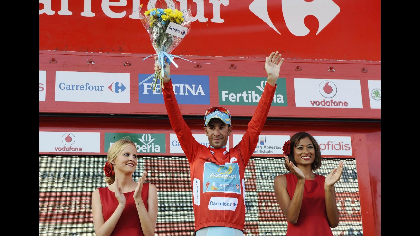 Vuelta: Ratto vince sui Pirenei in solitaria, Nibali resta leader. Basso si ritira per ipotermia