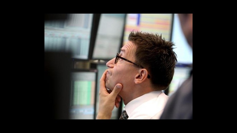 Borsa, Milano chiude in rosso: giù banche, brilla Finmeccanica