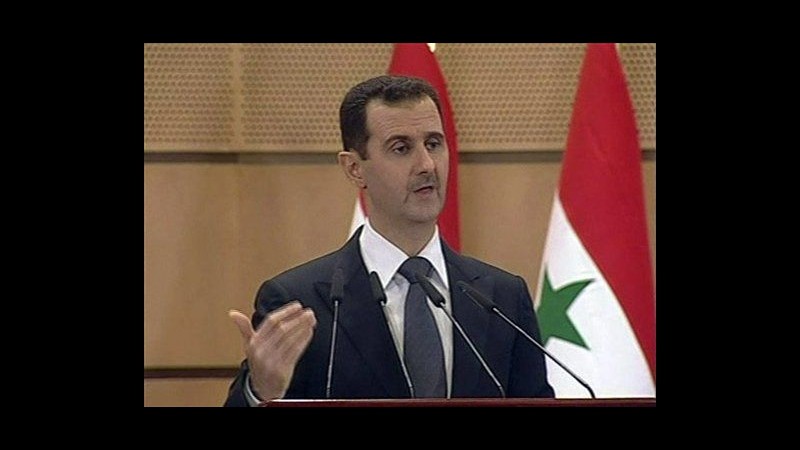 Siria, Assad parla alla nazione: verso il rinvio delle elezioni
