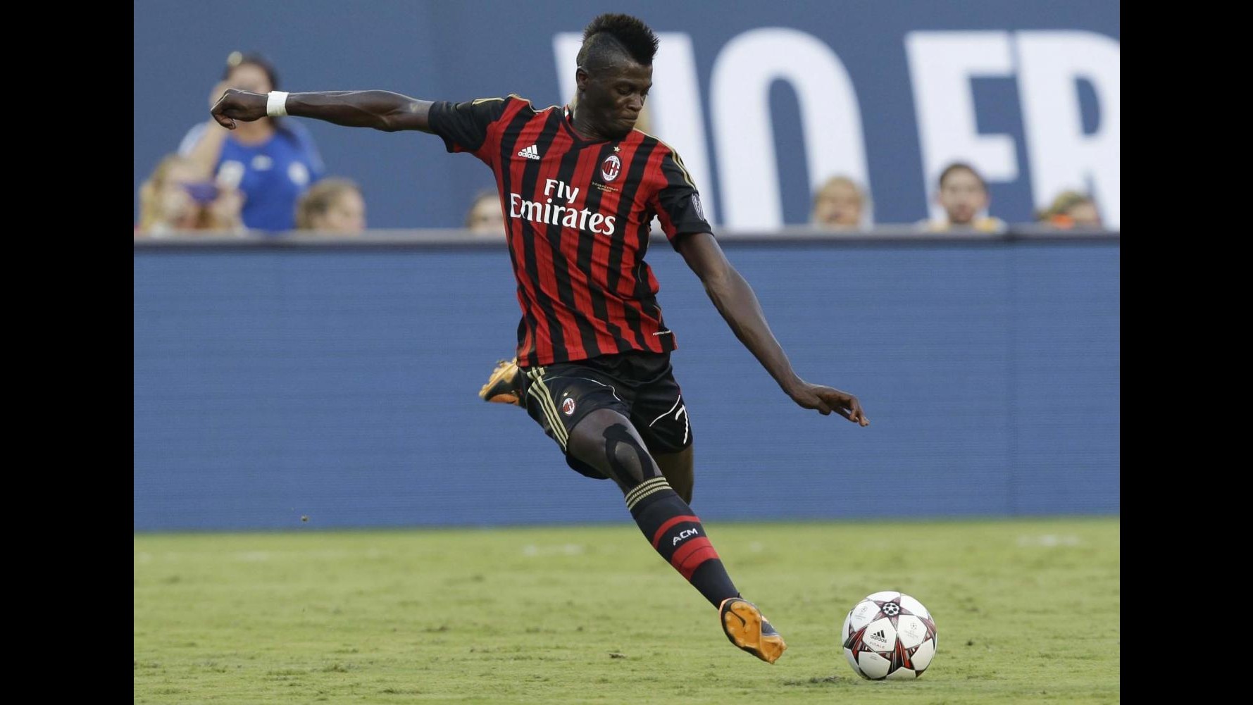 Milan: Niang fuori da lista Champions per un errore