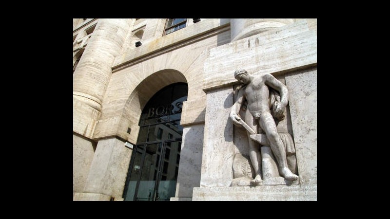 Borsa, Milano chiude in moderato calo: bene Telecom, miste banche