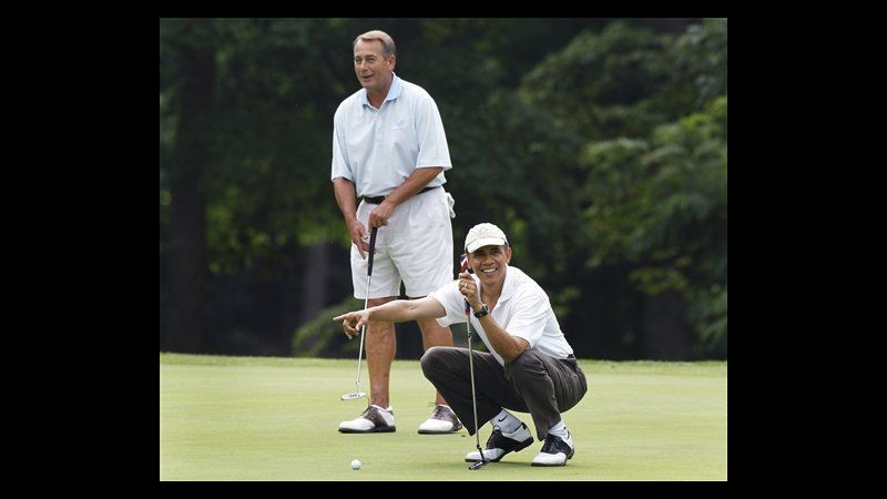 Usa, Obama e Boehner sul green: E’ la diplomazia del golf