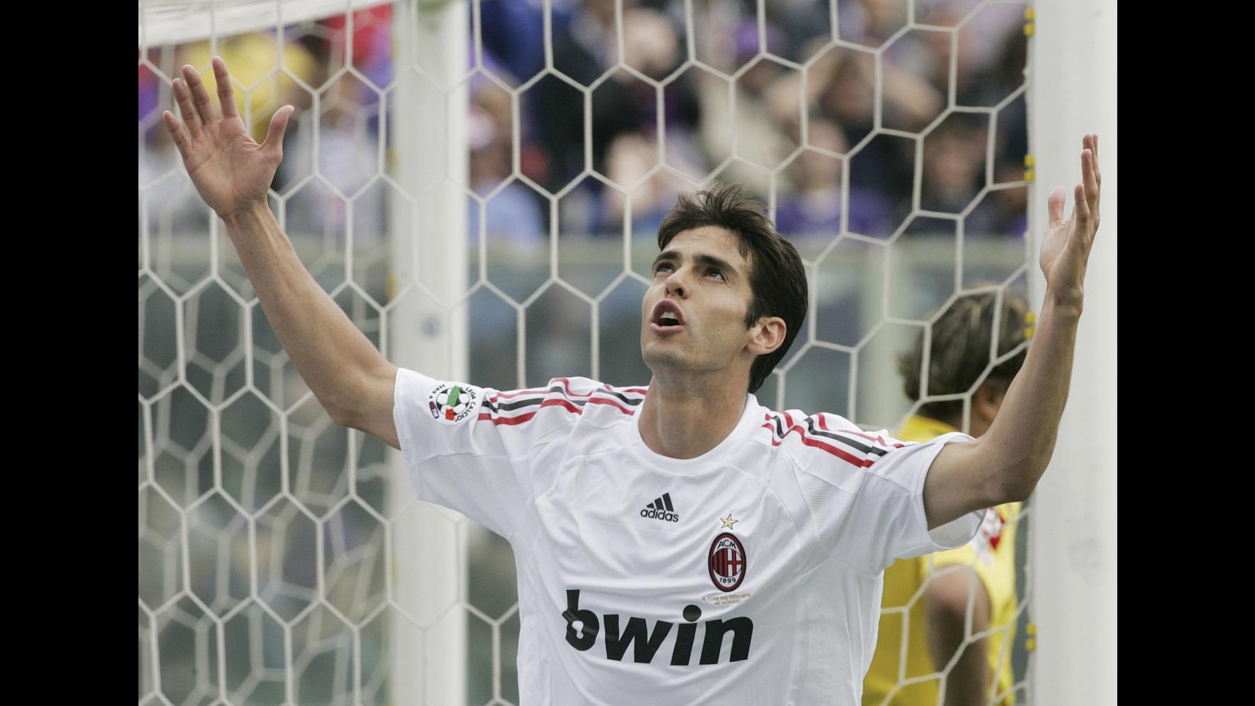 Milan, Galliani a Madrid per riprendere Kakà: C’è accordo con il Real, manca firma del giocatore