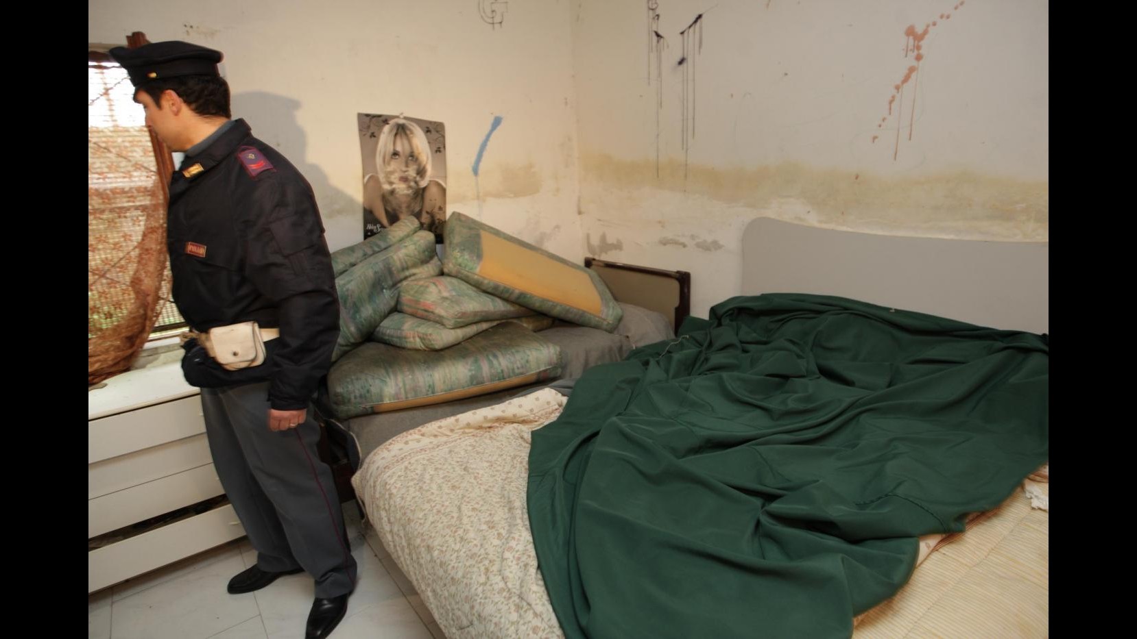 Catania, donna denuncia orco che approfittava delle sue due figlie