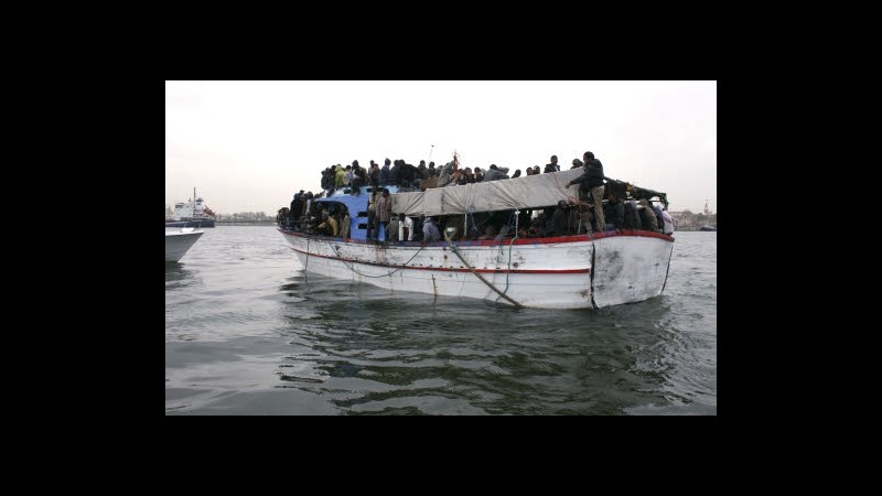 Sudan, barcone migranti prende fuoco: si temono 197 vittime