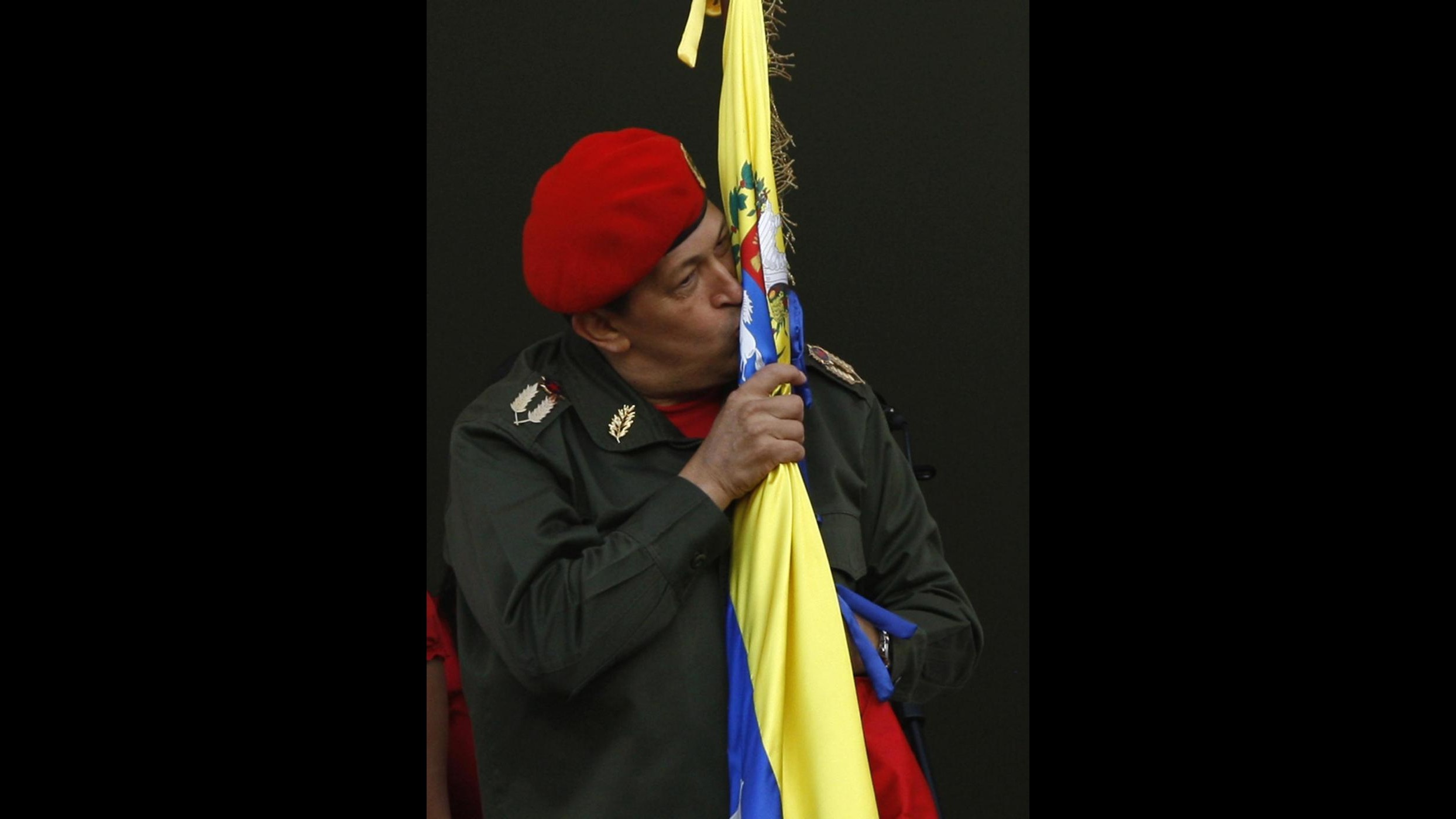 Venezuela, Chavez segue da casa parata 200° anniversario indipendenza