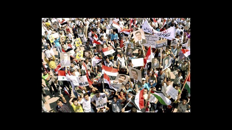 Siria, sale a 11 numero morti per attacchi truppe regime ad Hama