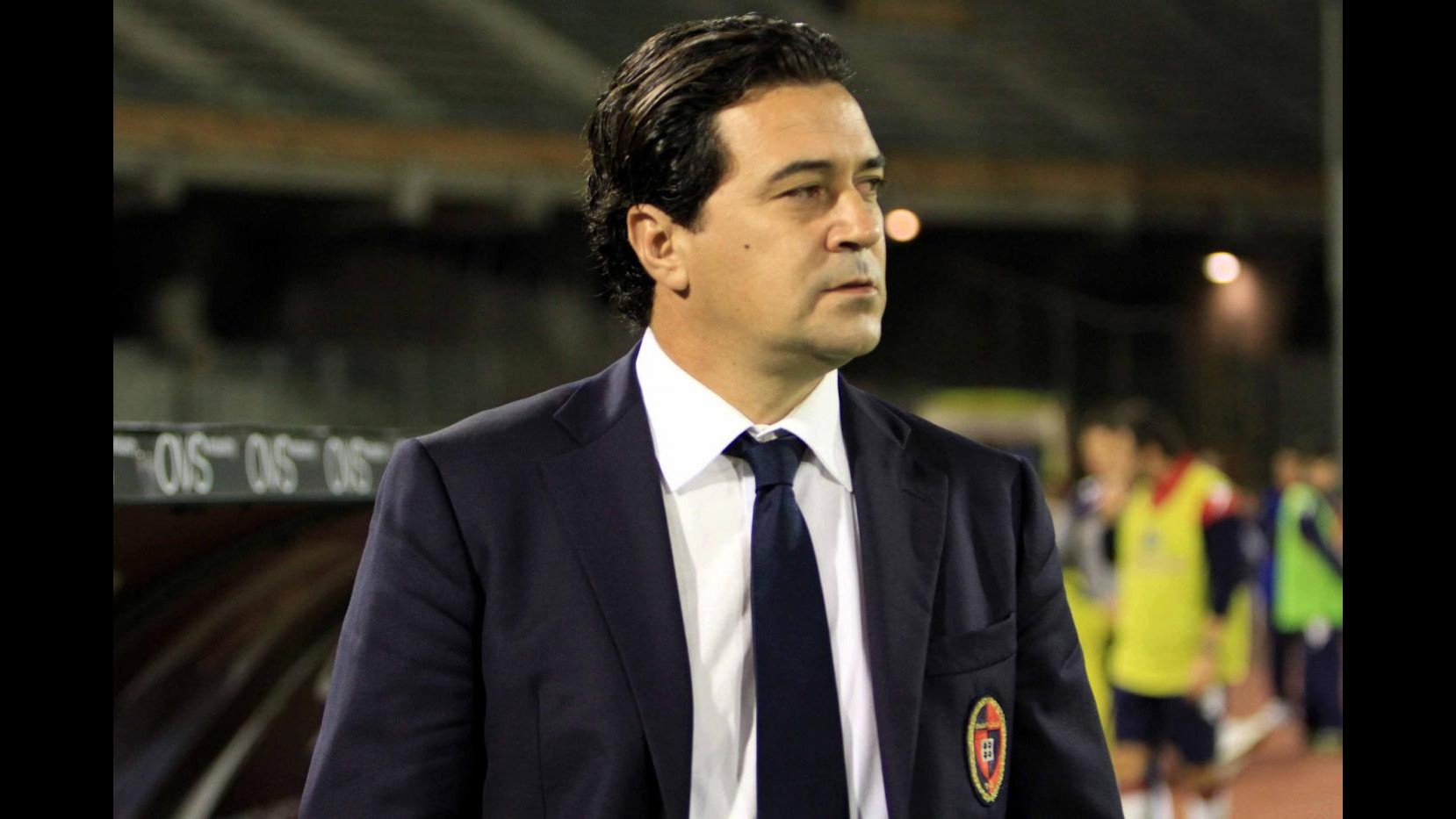 Cagliari: esonerato a sorpresa il tecnico Massimo Ficcadenti