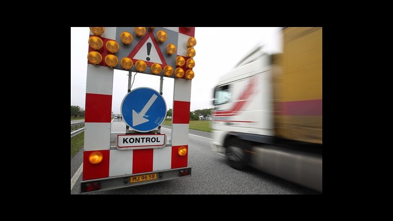Schengen, Ue: Monitoreremo introduzione controlli ai confini Danimarca
