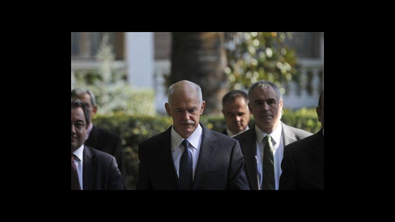 Grecia, presidente ospita stasera incontro Papandreou-Samaras