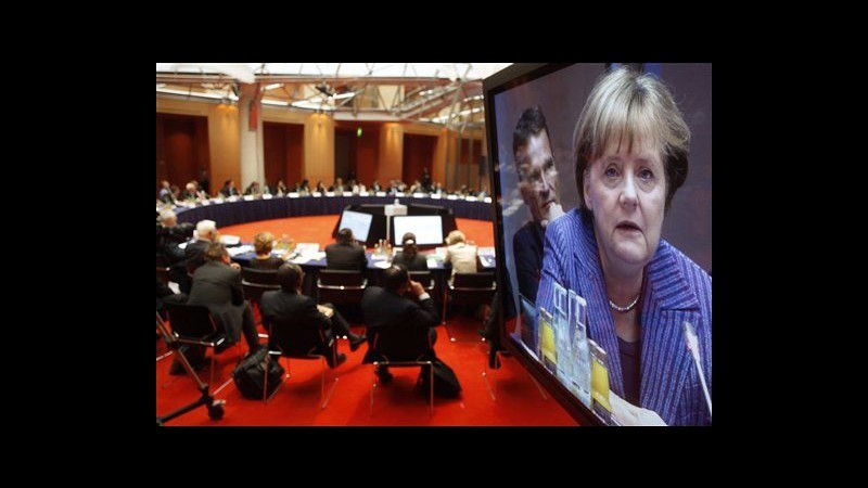 Clima, Merkel: Obiettivi vincolanti e verificabili per tutti i Paesi