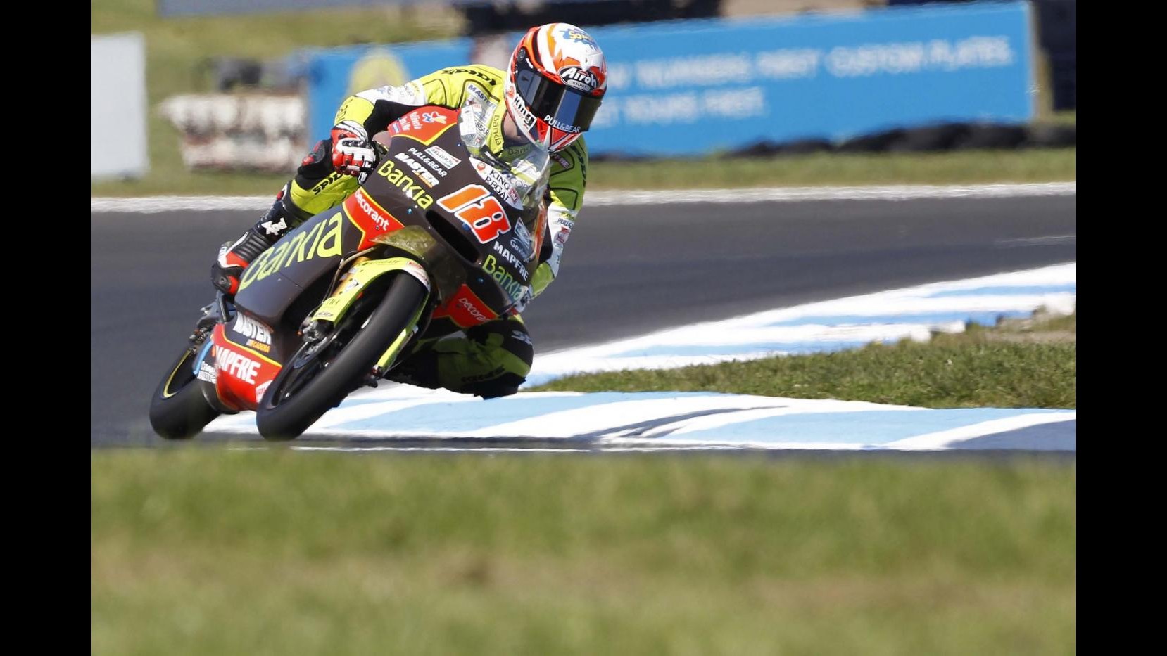 Vinales primo a Valencia, mondiale 125 a Terol