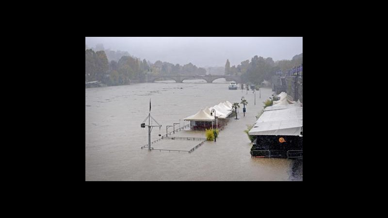 Torino e provincia attendono piena del Po