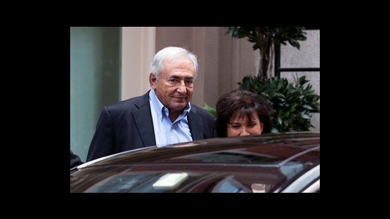 Strauss-Khan rientra con la moglie nella casa in affitto a Manhattan