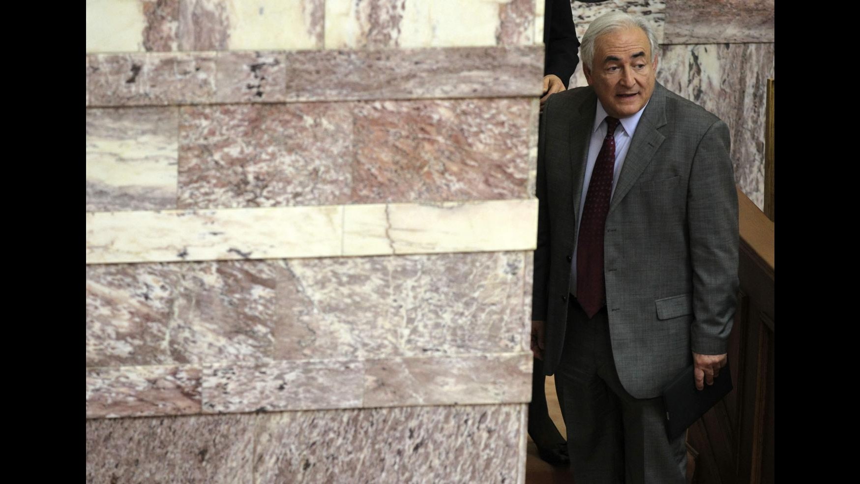 Strauss-Khan, dopo denuncia cameriera telefonò a detenuto in Arizona