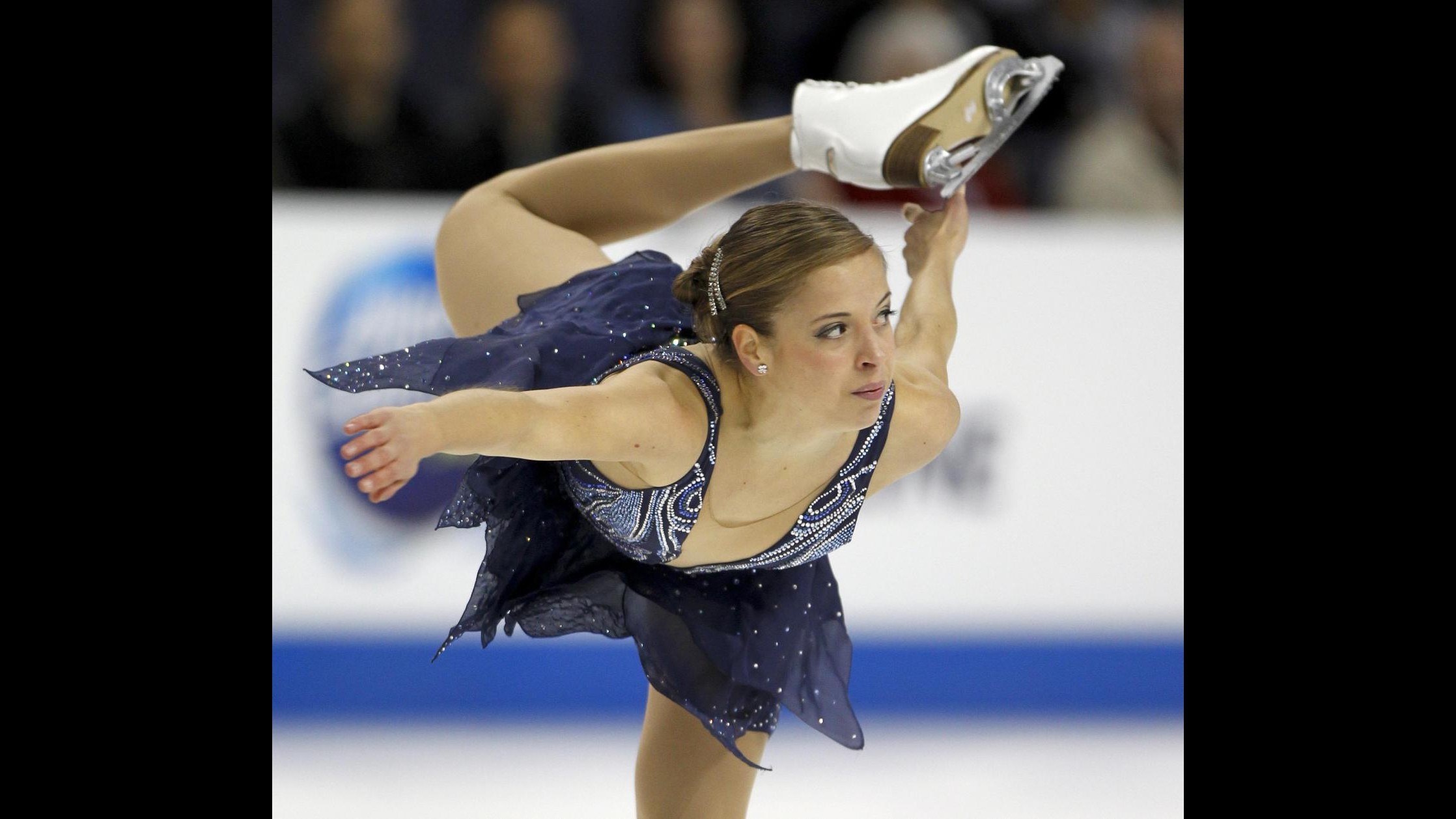 Isu Gran Prix, Kostner prima dopo programma corto in Cina